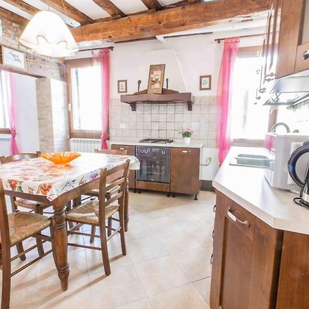 Canal Dream Cosy Apartment With Canal View البندقية المظهر الخارجي الصورة