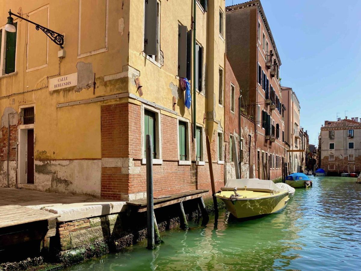Canal Dream Cosy Apartment With Canal View البندقية المظهر الخارجي الصورة