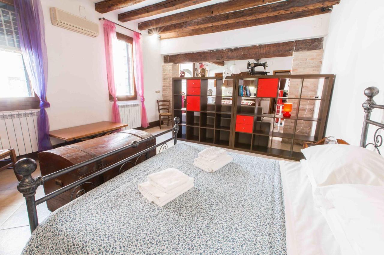 Canal Dream Cosy Apartment With Canal View البندقية المظهر الخارجي الصورة