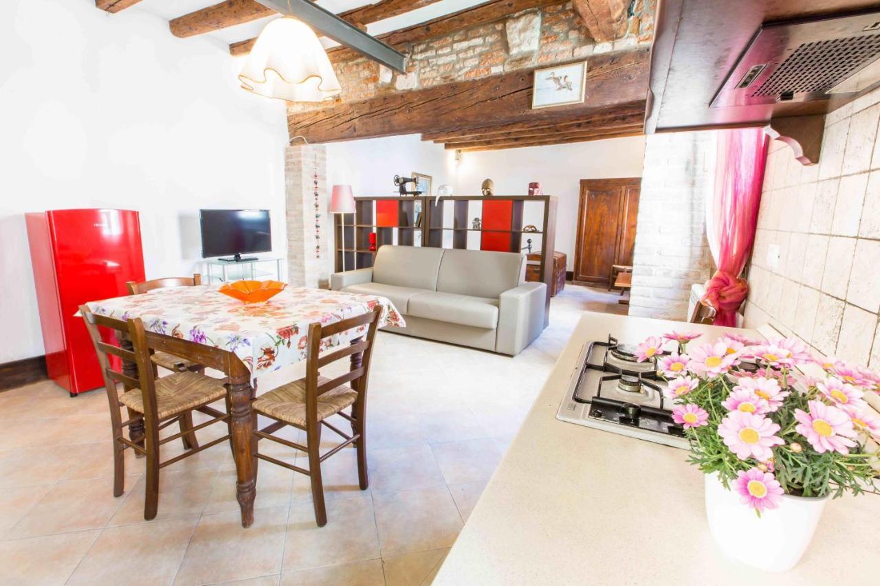 Canal Dream Cosy Apartment With Canal View البندقية المظهر الخارجي الصورة